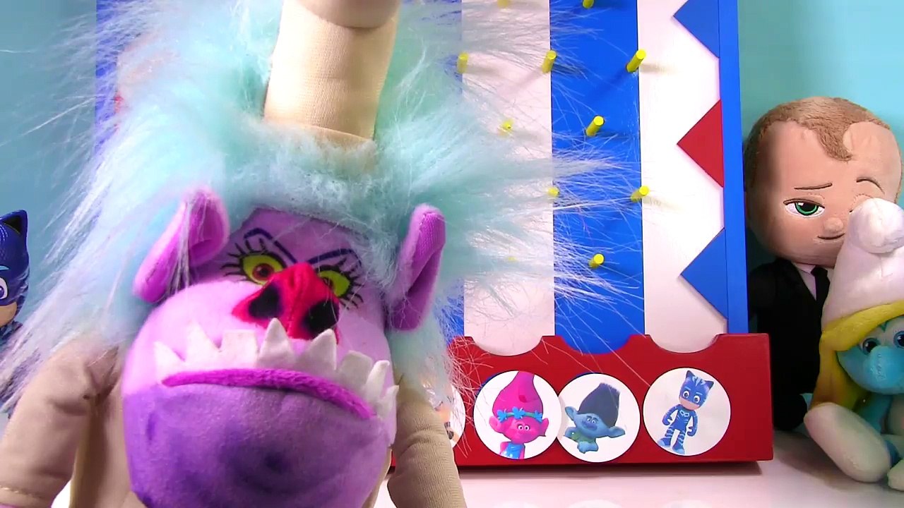 DISK DROP GAME Toy Surprise Boxes Trolls Poppy Minions Despicable Me Toys Avoid the Chef Slime!