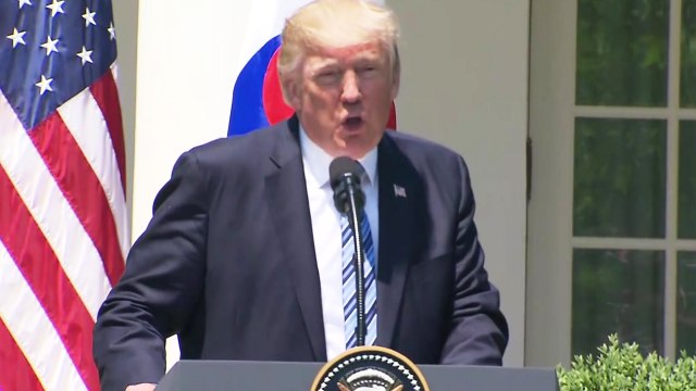 백악관 트럼프, 北 상황 평화적 해결 추구...제재 강화 촉구 / YTN