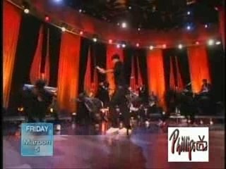 Chris Brown- Wall To Wall (Live)