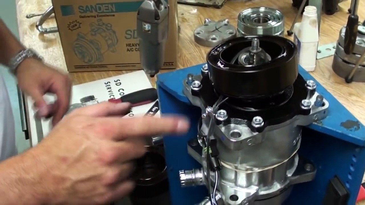 Sanden Compressor Clutch Removal. SD7 & SD5 Видео Dailymotion