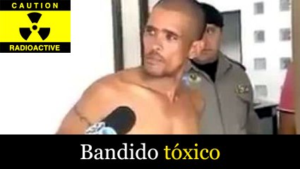 Bandido Malandro Solta Gás Na Cara De Reporter Que O Entrevista