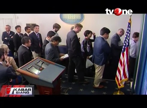Donald Trump Larang Media Liput ke Gedung Putih