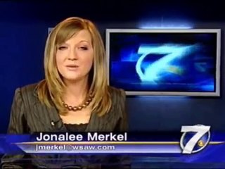 Returning Soldier Hides in Truck to Surprise Family