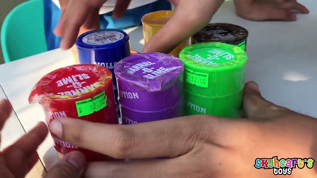 Guess the animals inside yucky SLIME - Mojo Minis Dinosaur and animal toys for kids playtime