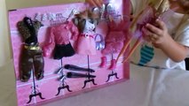 Vestir a Barbie - Juegos de Barbie - Dressing Barbie