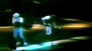 AC/DC - Hells Bells (Live Forum, Montreal, QC, Canada - September 13, 1986) HD