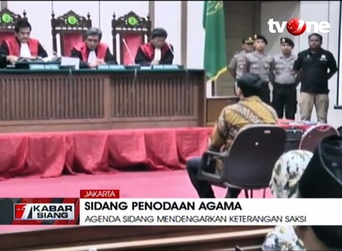 Kuasa Hukum Ahok Nilai Kasus Kliennya Berkaitan Pilkada DKI