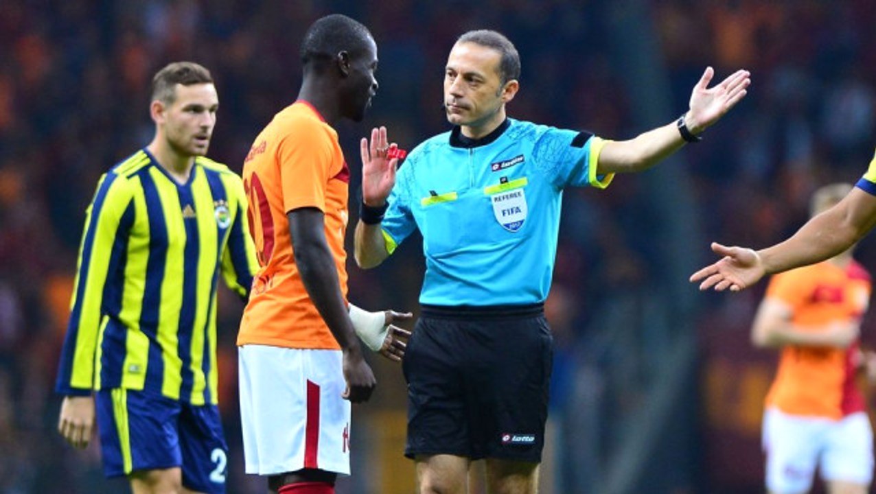 Galatasaray-Fenerbahçe Derbisinin Hakemi Cüneyt Çakır, 7,8 Puan Aldı