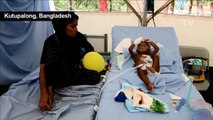 New field hospital treats hundreds of Rohingya refugees