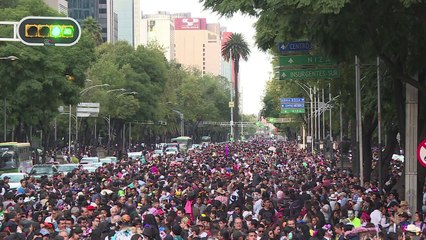 Thousands dress up for 'Catrina parade' in Mexico City