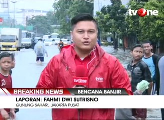 Banjir di Kawasan Gunung Sahari, Banyak Kendaraan Mogok