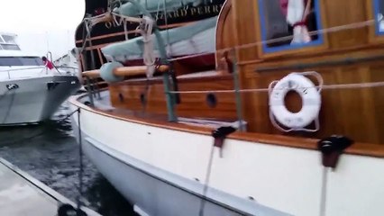 Tall ship in tight spot crashes in Rhode Island