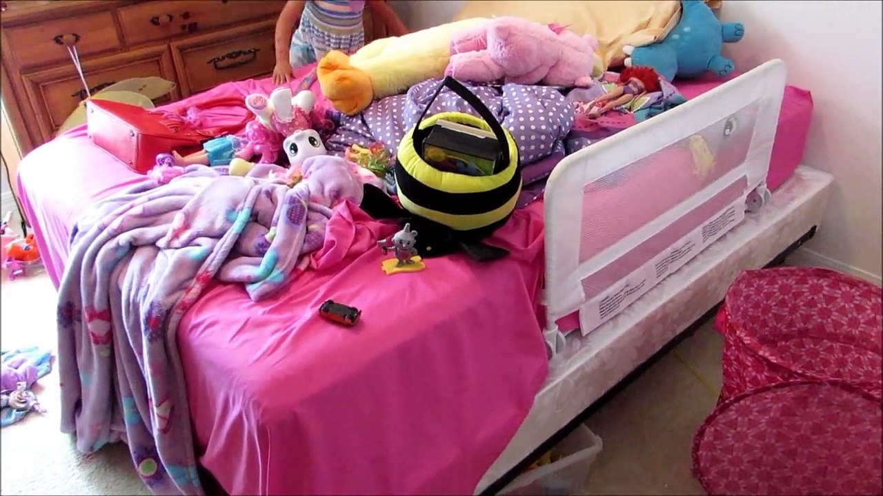 Kids room organization