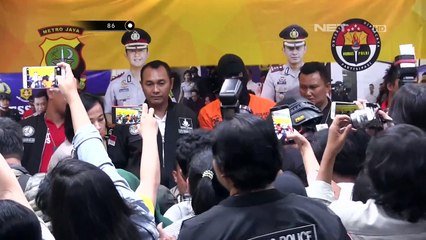 Tora Sudiro Tertangkap, Petugas Razia & Tes Urin Masyarakat - 86