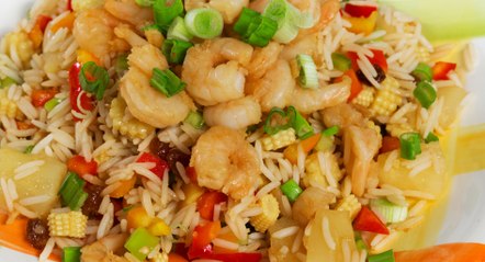 طريقة عمل سلطة الأرز الإستوائية بالفيديو