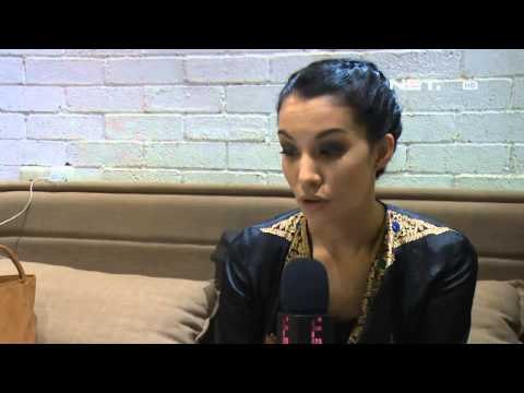 Entertainment News - Nadya Hutagalung Peduli Lingkungan Hidup