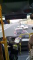 Ce policier Ivre au volant zigzague sur la route en Israel !