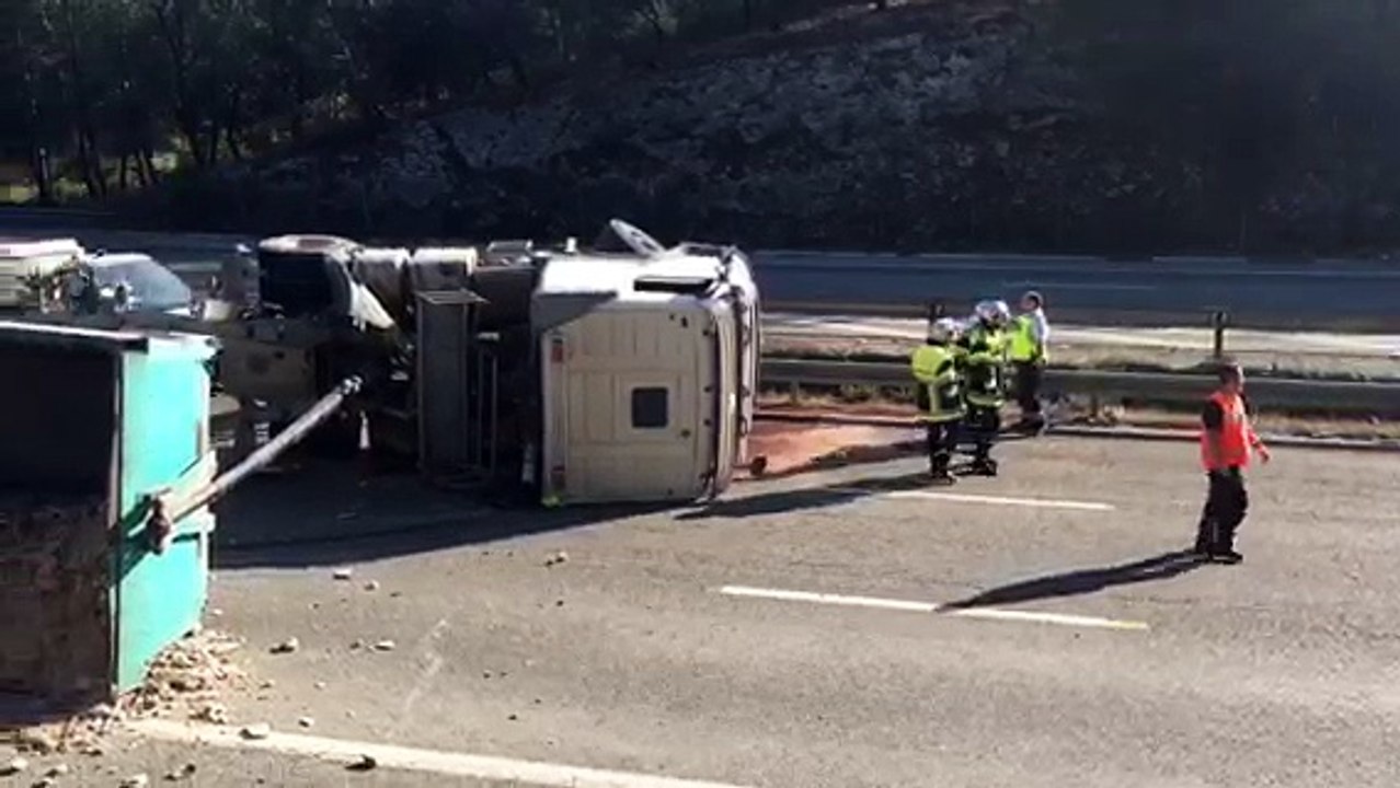 Camion renversé : l'A55 est coupée au trafic à hauteur de Martigues