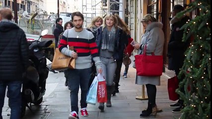 Parisian Street Style for Women over 40, Middle Aged Glamour. Winter Edition I.