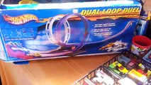 hot wheels matchbox corgi old cars track loop the loop with water splash pool toy cars