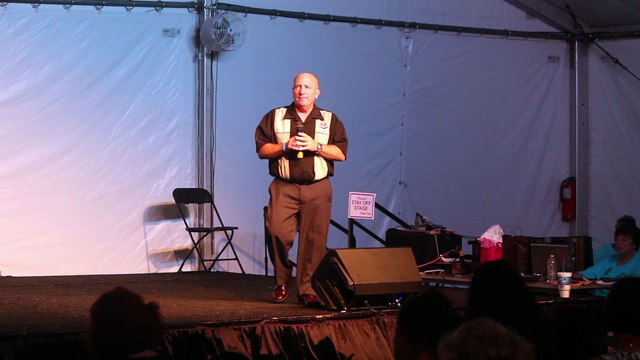 Danny McCorkle sings 'Just Can't Help Believing' Elvis Week 2017