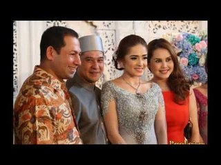 Video herunterladen: Entertainment News-Selebriti yang sukses menikah dengan pengusaha kaya