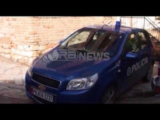 Ora News - Vriten në oborrin e shtëpisë baballarët e të akuzuarve për vrasjen e Bardhit