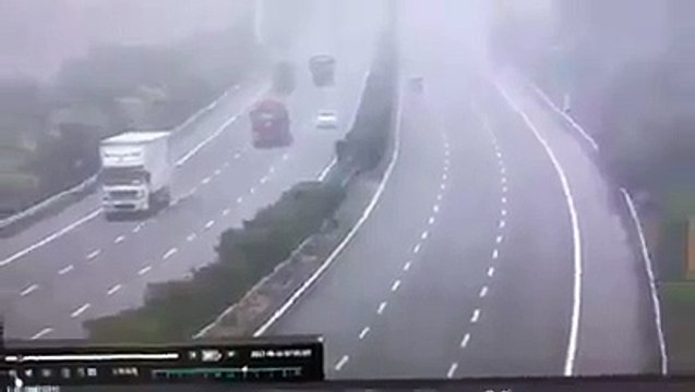 agr ya koi camera ya record na krta to koi bh is accident ka yaqeen na krta