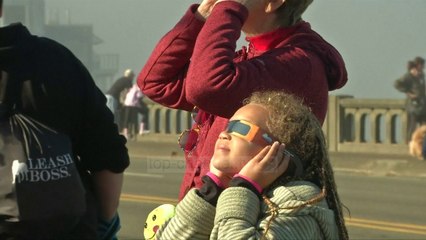 SHBA, eklips dhe dasma - Top Channel Albania - News - Lajme