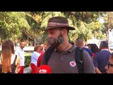 Ora News - Rreth botës për 6 vite, udhëtimi i Ambasadorit të Kryqit të Kuq