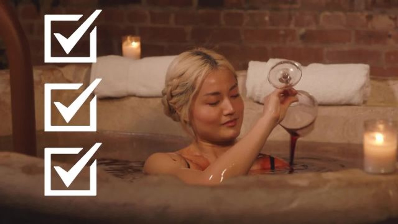What A Red Wine Bath Can Do For Your Skin