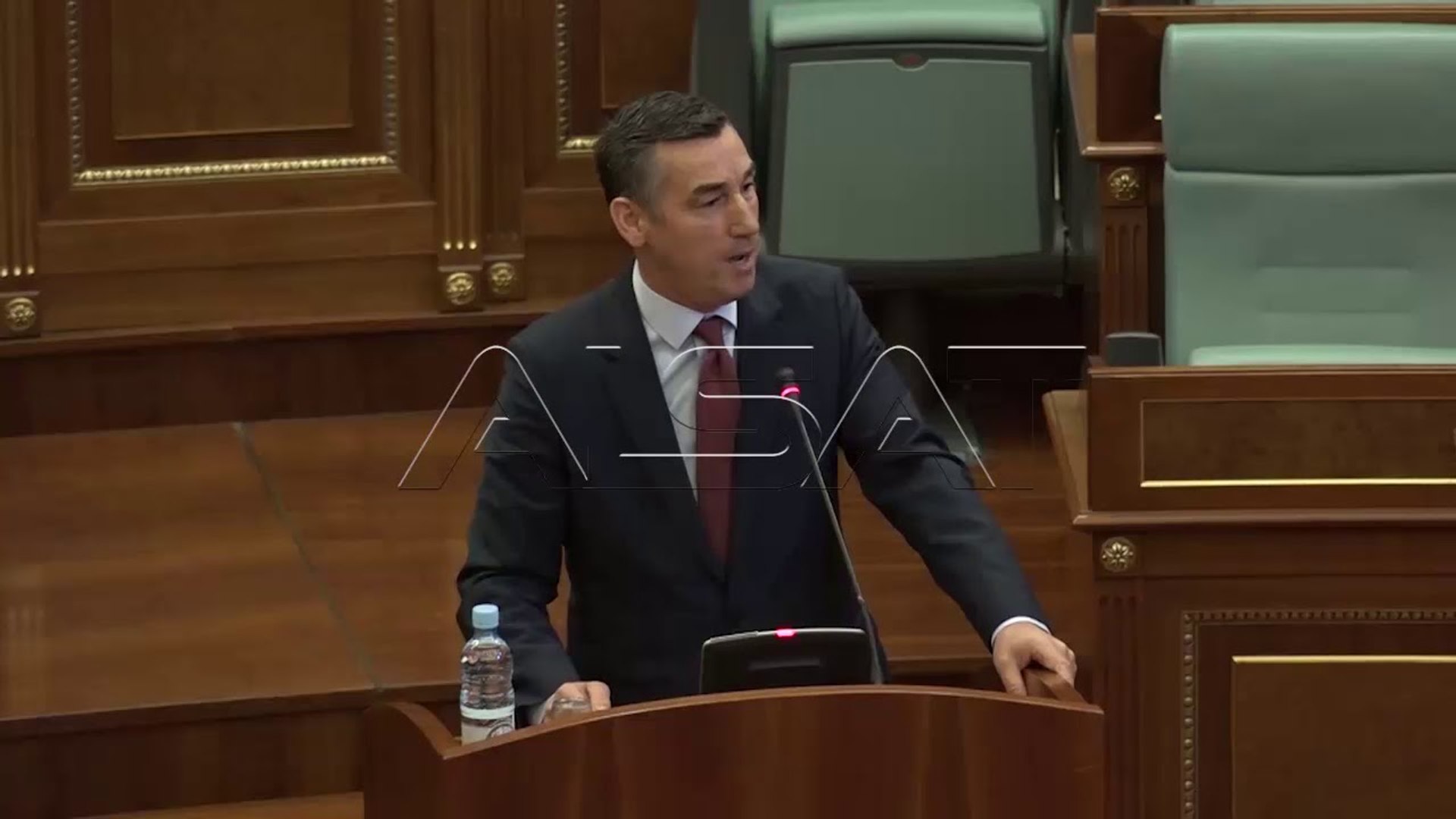 ⁣Продолжува политичката криза во Косово