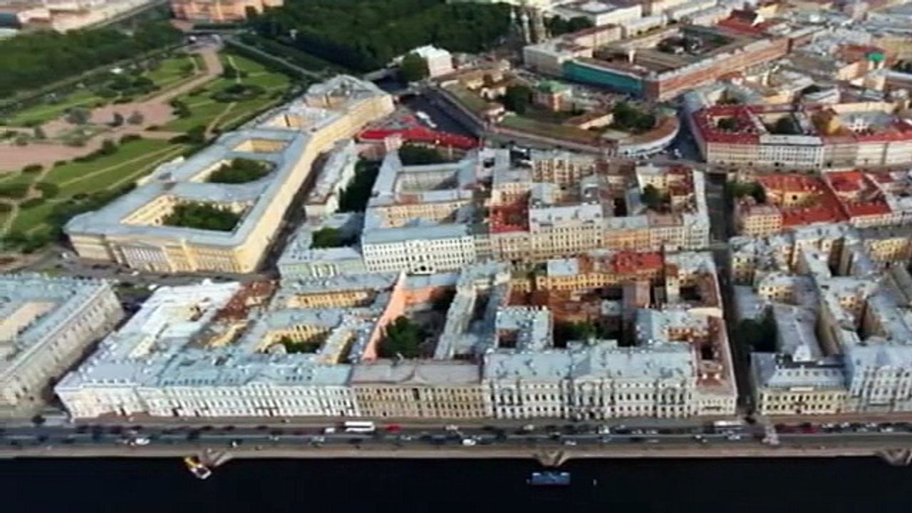Flight over St. Petersburg.