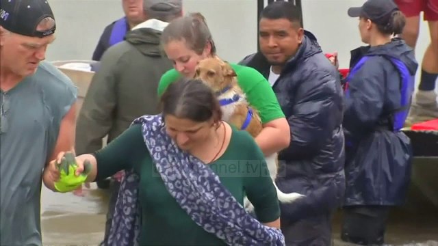 Teksas, situata nga përmbytjet pritet të përkeqësohet - Top Channel Albania - News - Lajme