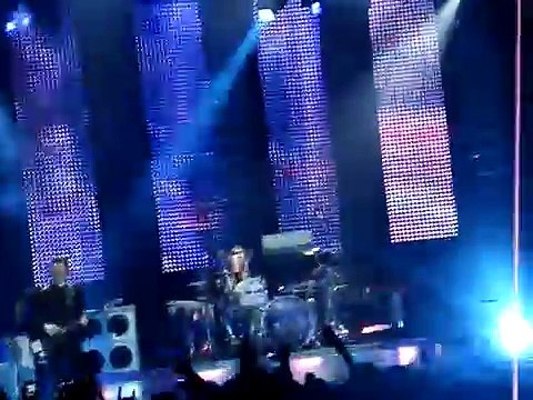 Muse - New Born, Palacio de los Deportes, Mexico City, Mexico 4/12/2007