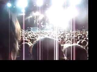 Télécharger la video: Muse - New Born, River Stage, Brisbane, QL, Australia  9/12/2004