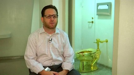 Një tualet prej floriri - Top Channel Albania - News - Lajme