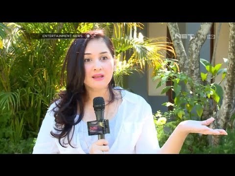 Mona Ratuliu memiliki kedekatan khusus dengan sang anak