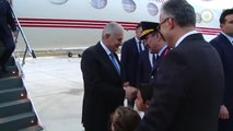 Başbakan Yıldırım, Çiğli 2. Ana Jet Üs Komutanlığını Ziyaret Etti