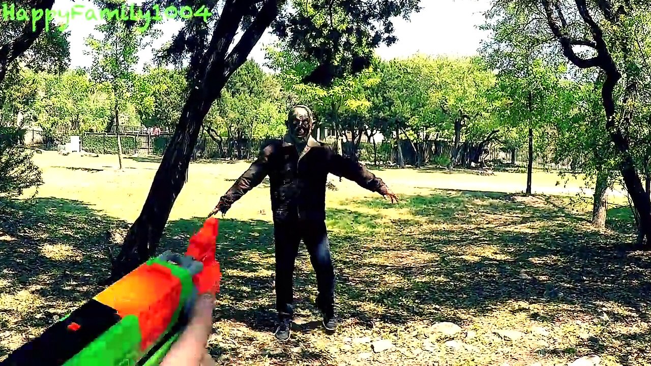 Nerf Patrol: Zombie Attack with Joker and Harley Quinn - Part 27