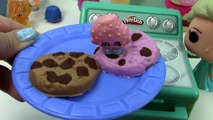 Disney Queen Elsa Play-doh Sweet Bakin Creations Cookies Cupcakes Treats POP Vinyl Food Oven