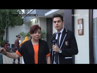 Artis cowok yang dimanajeri sang mama