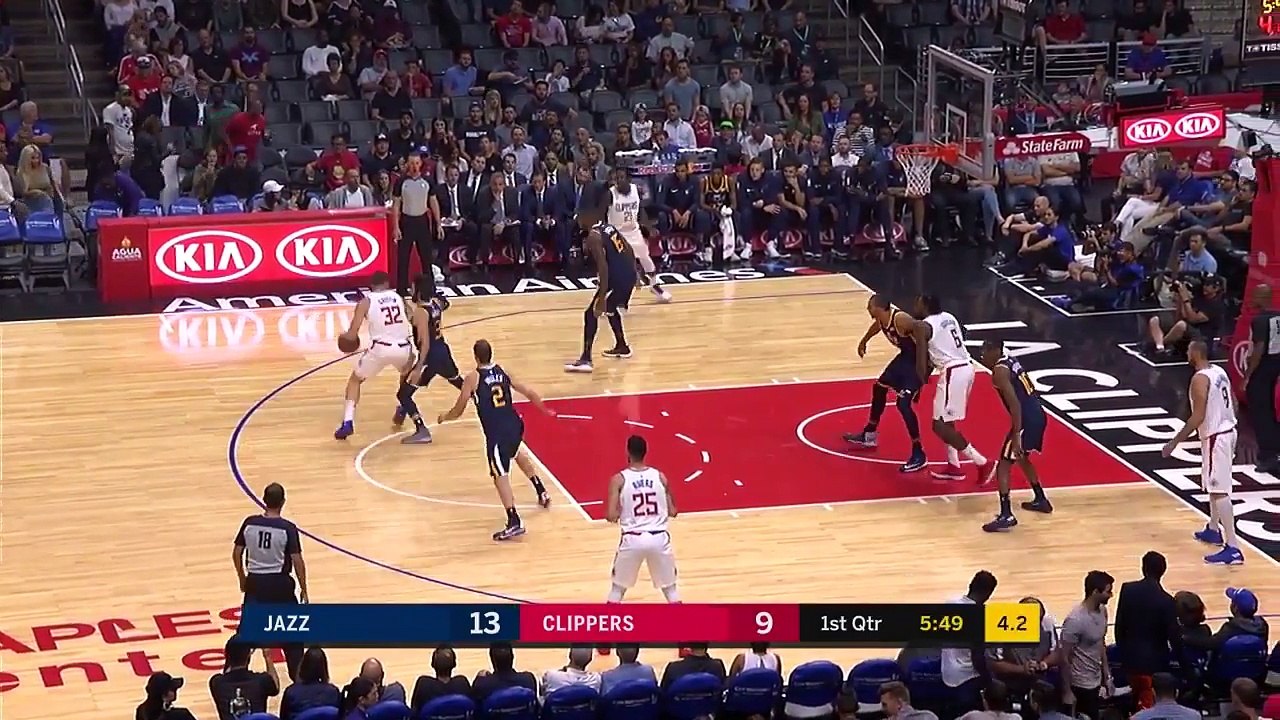 blake-griffin-dunks-on-rudy-goldbert-clippers-vs-jazz