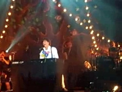 Concert de Mika Luxembourg Billy Brown