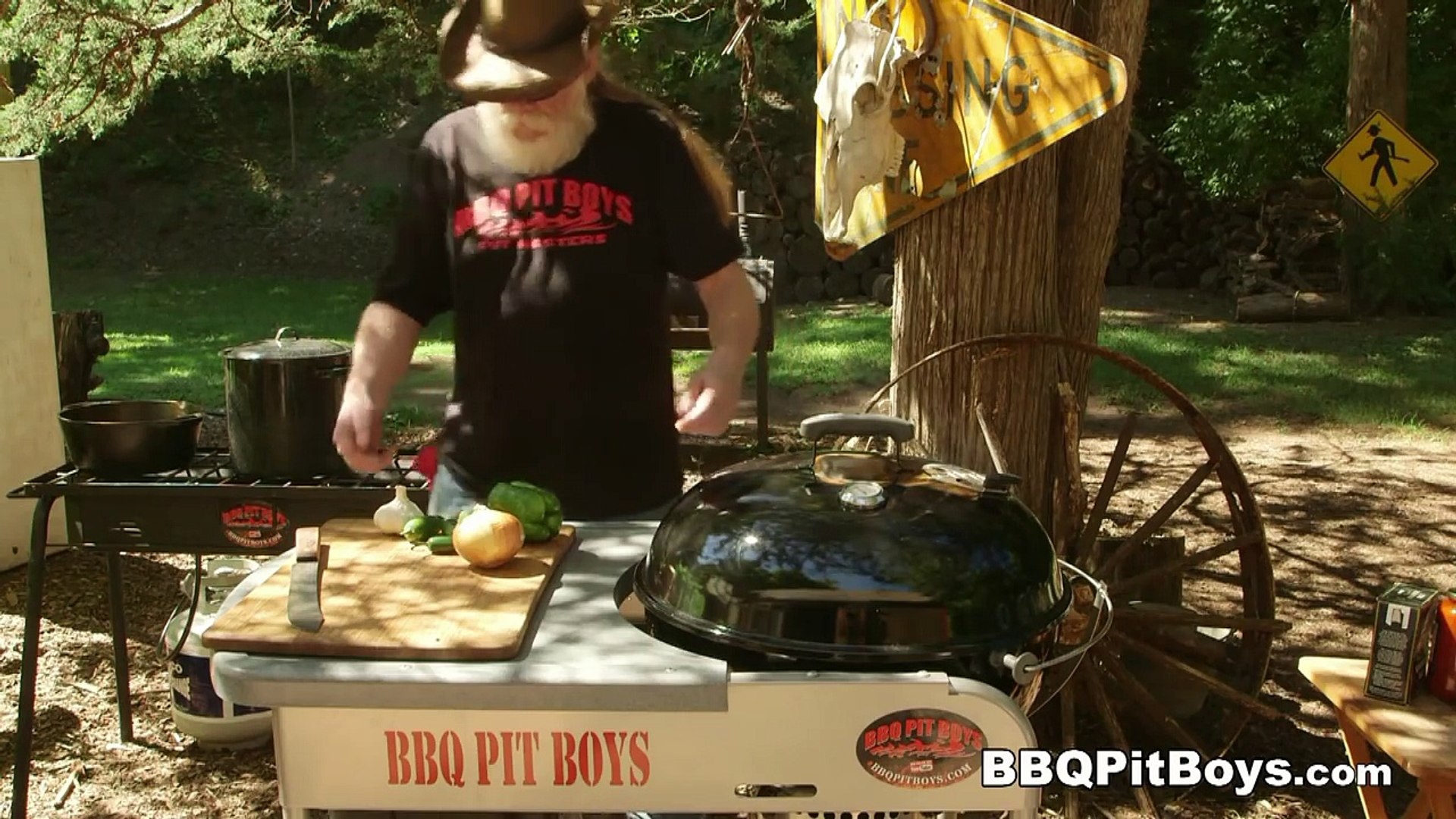 q Pit Boys Pasta With Meat And Cheese Recipe Video Dailymotion