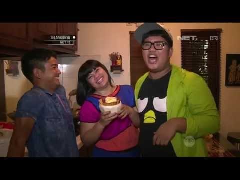 Keseruan Dwi Andhika saat memasak