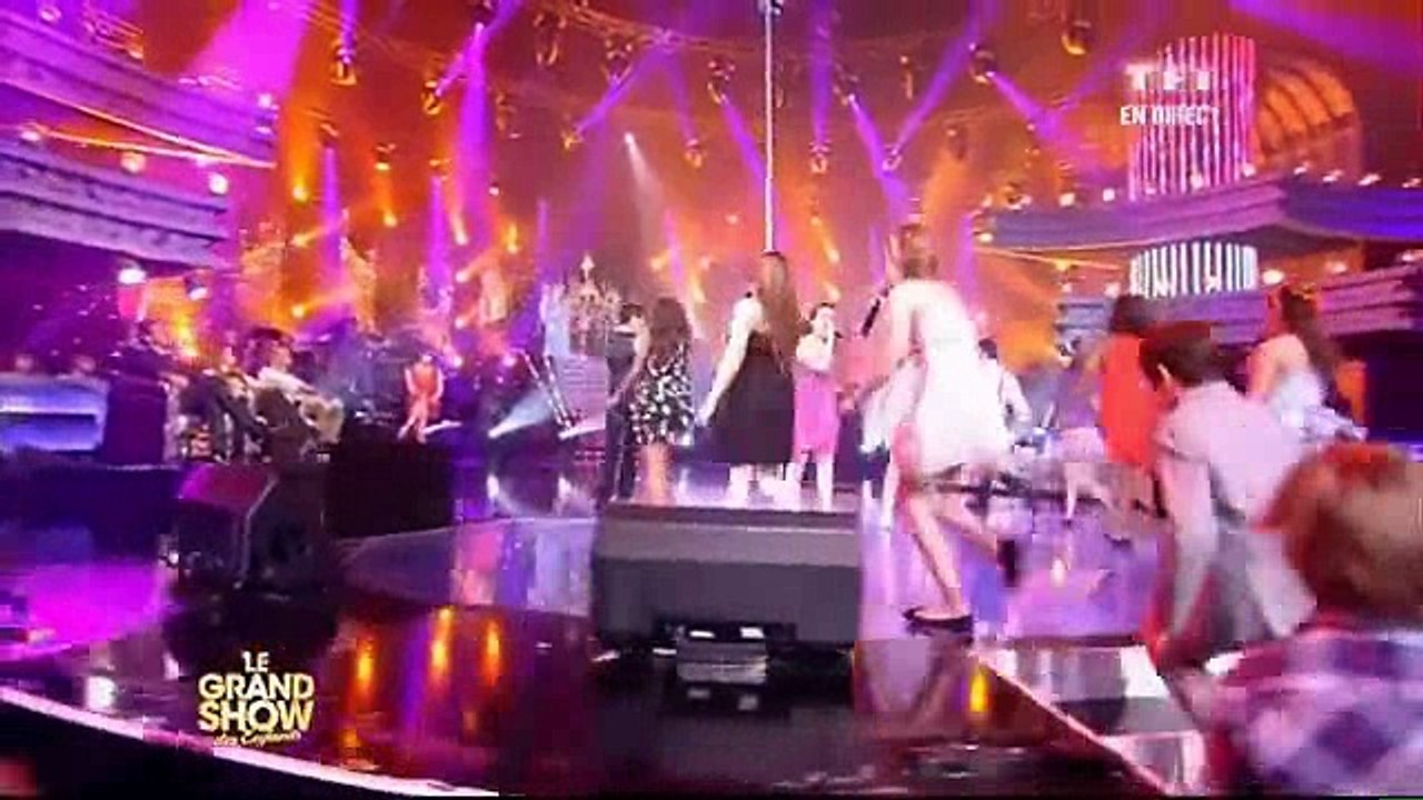 La troupe du Grand Show des Enfants interprète un Medley Comédies Musicales - 30 avril 2011