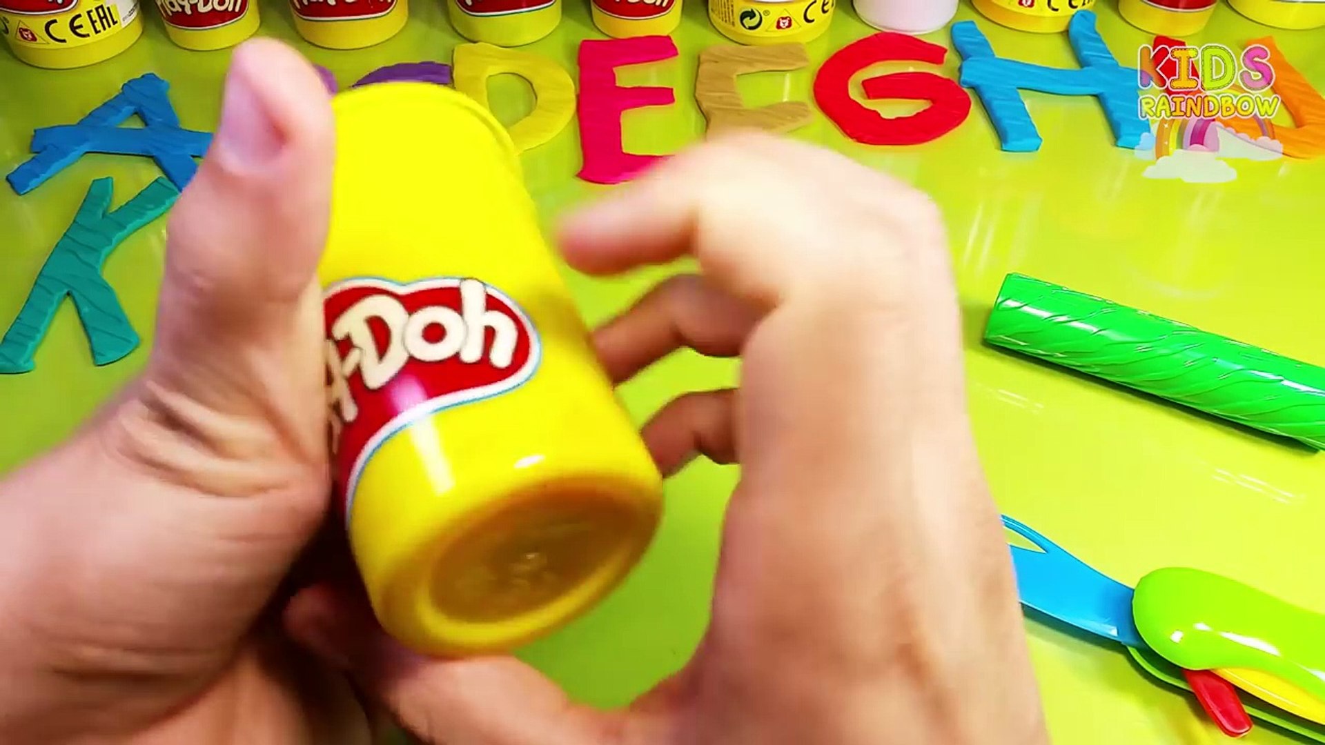 Alphabet Play Doh Learn Random Animals 