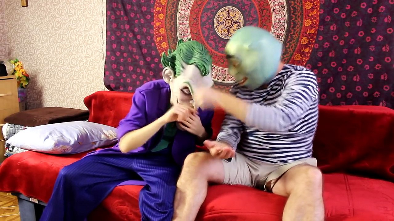 Человек Паук измена! Spidergirl lies spiderman /superheroes in real life супергерои в реальной жизни