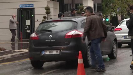 Akşener, Parti Kuruluş Dilekçesini Bakanlığa Verdi